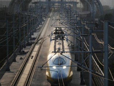 Linux操作系统运营着日本高速铁路
